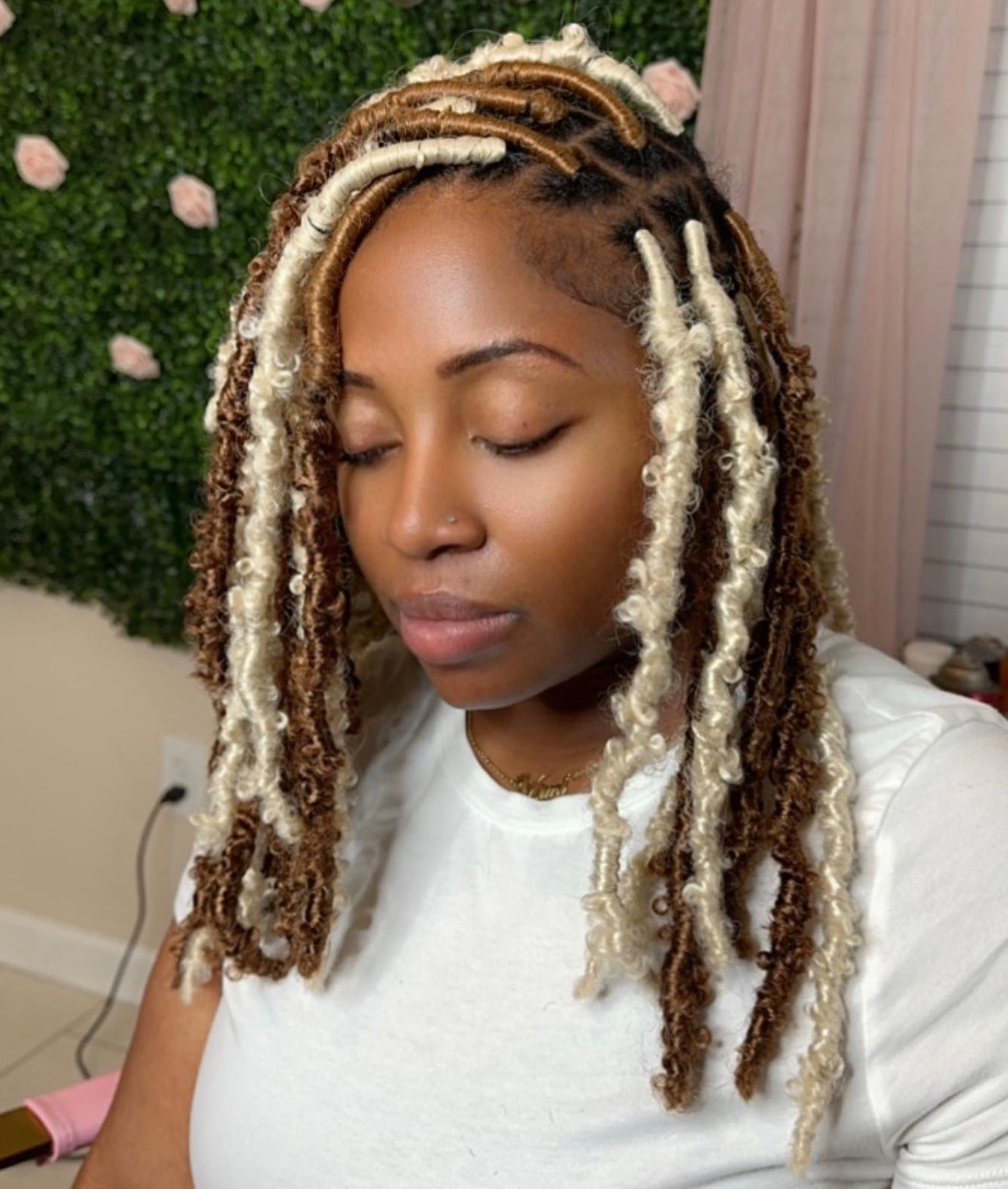 Dark Brown To Blonde Highlighted Locs Dark Brown To Blonde Highlighted Locs — Distressed Locs 2027