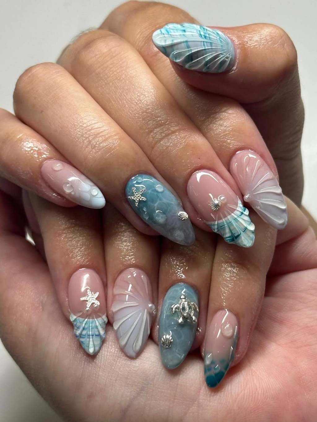 Ocean Theme Gradient Nails Ocean Theme Gradient Nails — Beach Nails 2027