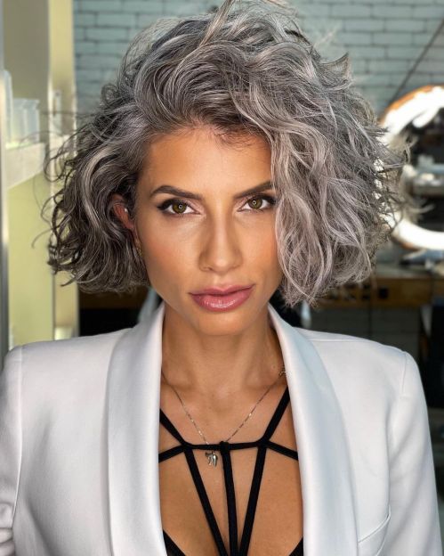 Voluminous Grey Bob With Blonde Highlights Voluminous Grey Bob With Blonde Highlights — Italy Hairstyles 2027