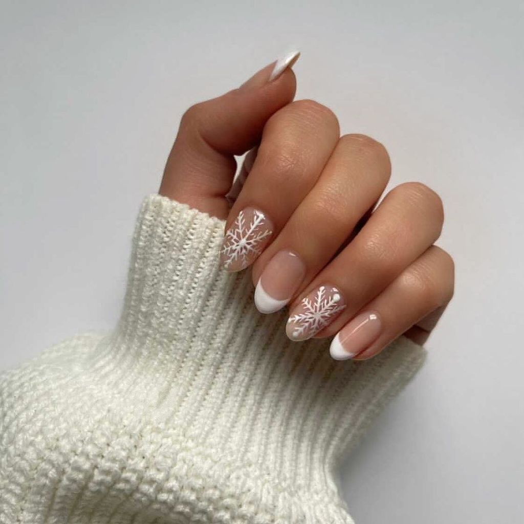 Clear Base Snowflake French Clear Base Snowflake French — Snowflake Nails 2027