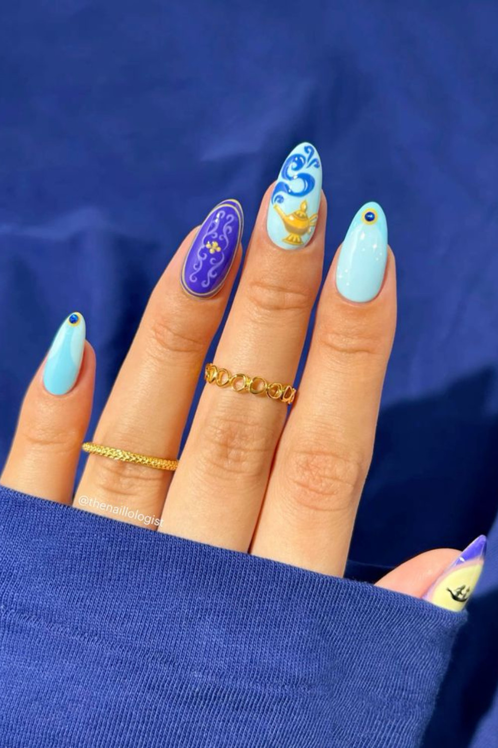 Genie Lamp Sky Blue Oval Nails Genie Lamp Sky Blue Oval Nails — Princess Disney Nails 2027
