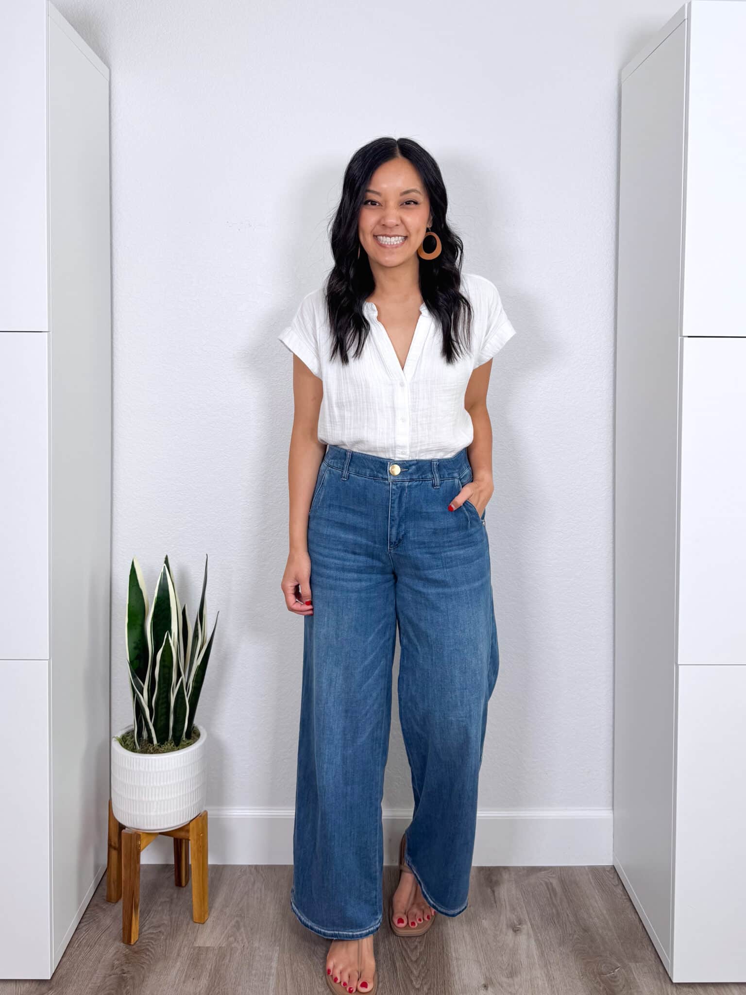 Classic White Collared Shirt with Wide-Leg Denim Classic White Collared Shirt with Wide-Leg Denim — Casual Outfits 2027