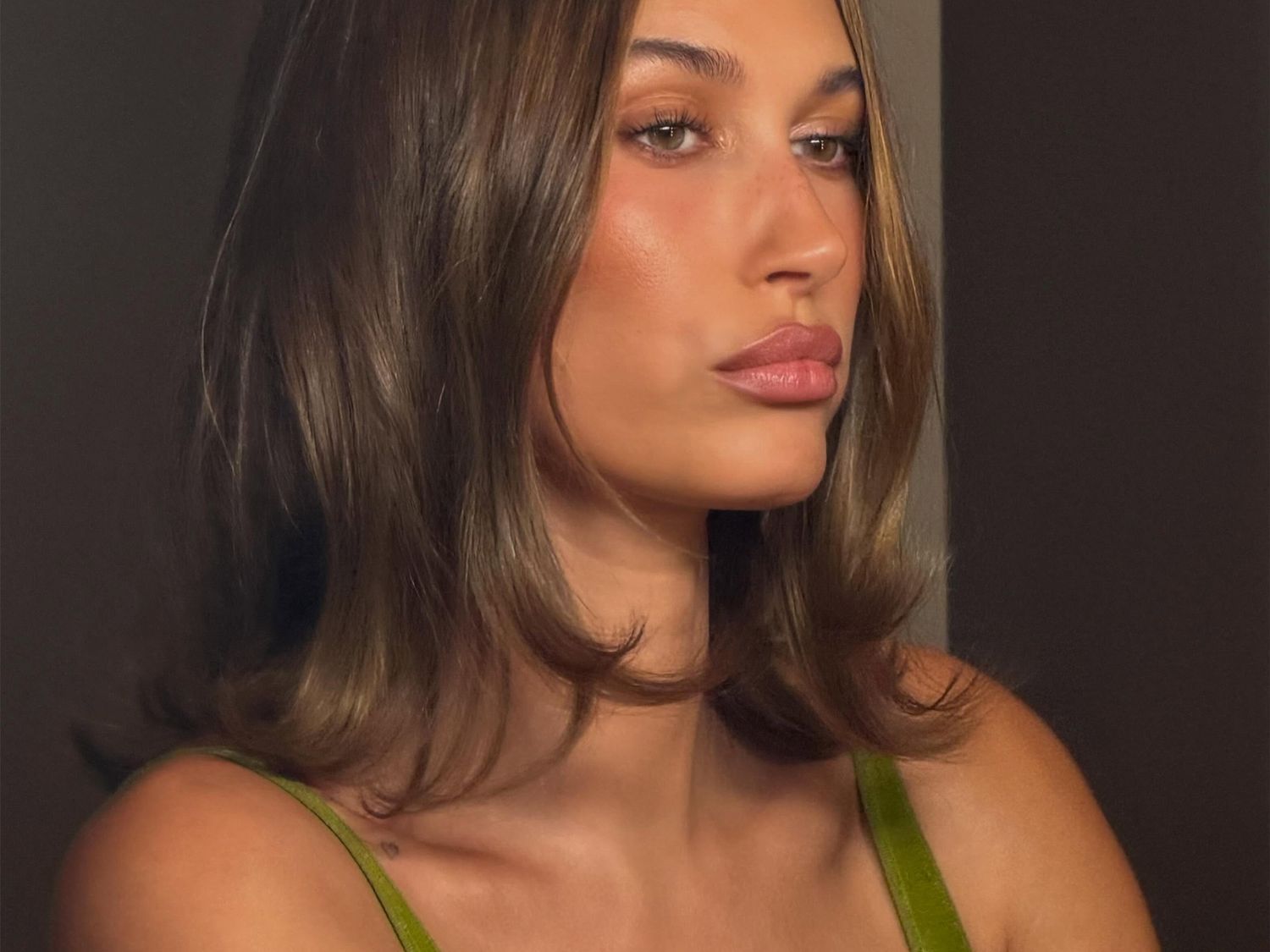 Dark Brown With Subtle Balayage Visual Idea — Fall Haircut Trends 2026
