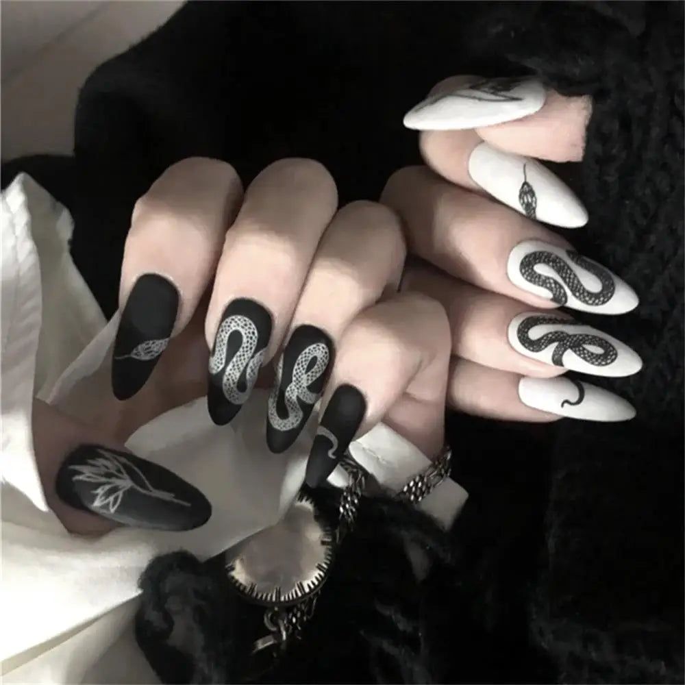 Matte And Glossy Visual Idea Matte And Glossy Visual Idea — Snake Print Nails 2027