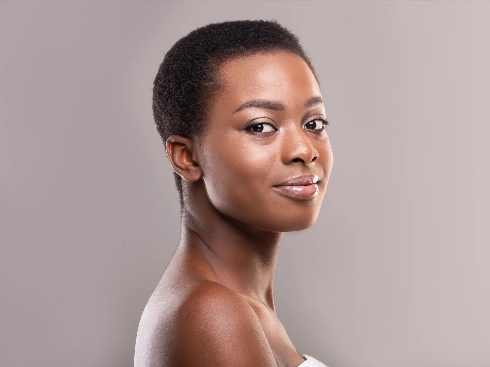Middle Visual Idea — Buzz Cut for Women 2027