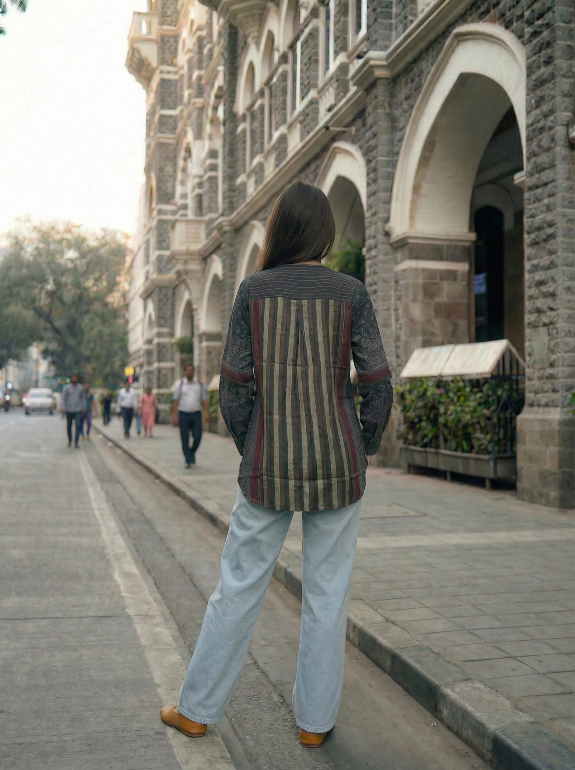 Charcoal Tunic with Striped Panels: Casual Cool with Wide-Leg Jeans Charcoal Tunic with Striped Panels: Casual Cool with Wide-Leg Jeans — Charcoal Outfits 2027