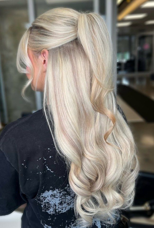 Platinum Blonde With Pink Undertones Visual Idea Platinum Blonde With Pink Undertones Visual Idea — Half Up Ponytail Hairstyles 2027
