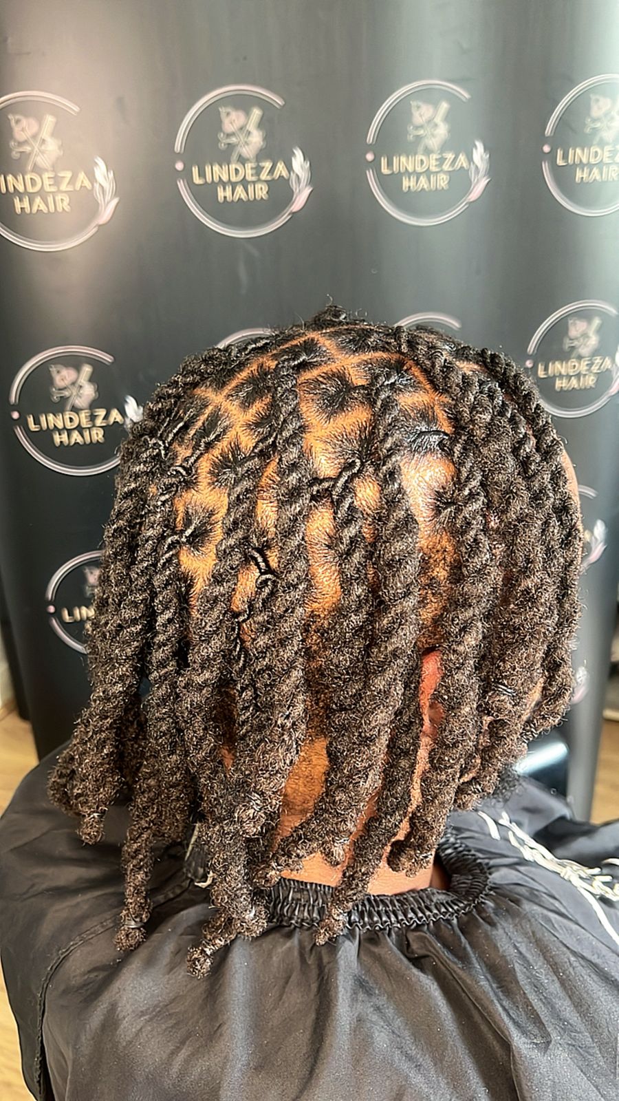 Grid Pattern Locs Top View Grid Pattern Locs Top View — Retwist Locs 2027