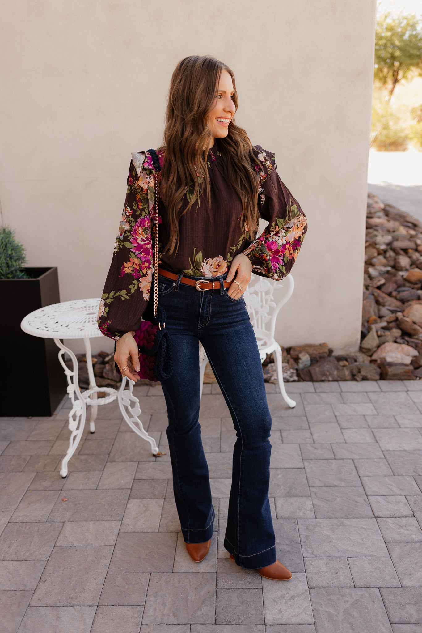 Ruffled Floral Blouse with Flared Jeans Ruffled Floral Blouse with Flared Jeans — Arizona Outfits 2027