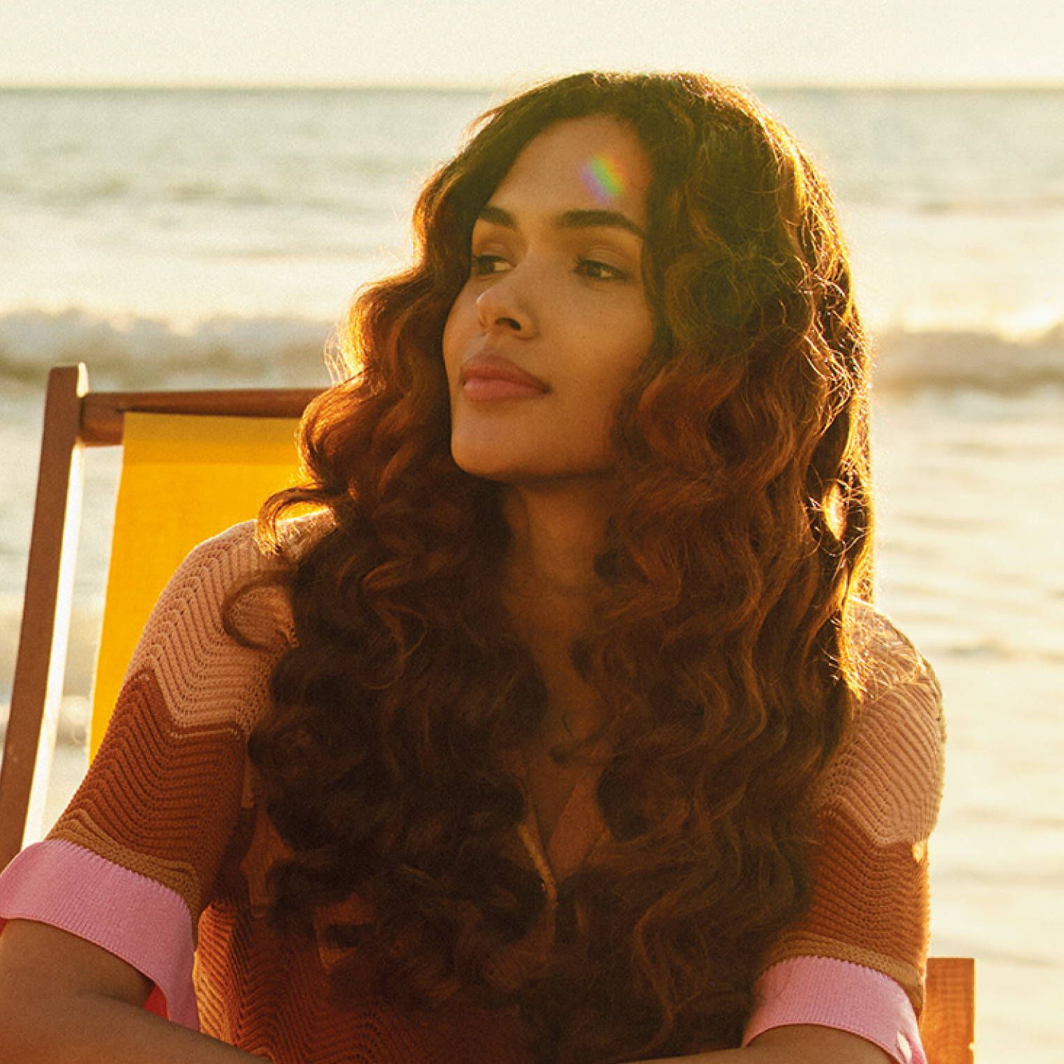 15 Easy Beach Hairstyles to Try This Summer | Davines