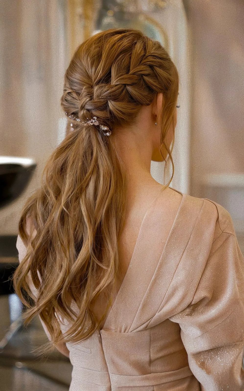 Middle Visual Idea — Graduation Hairstyles 2027 for Medium Hair