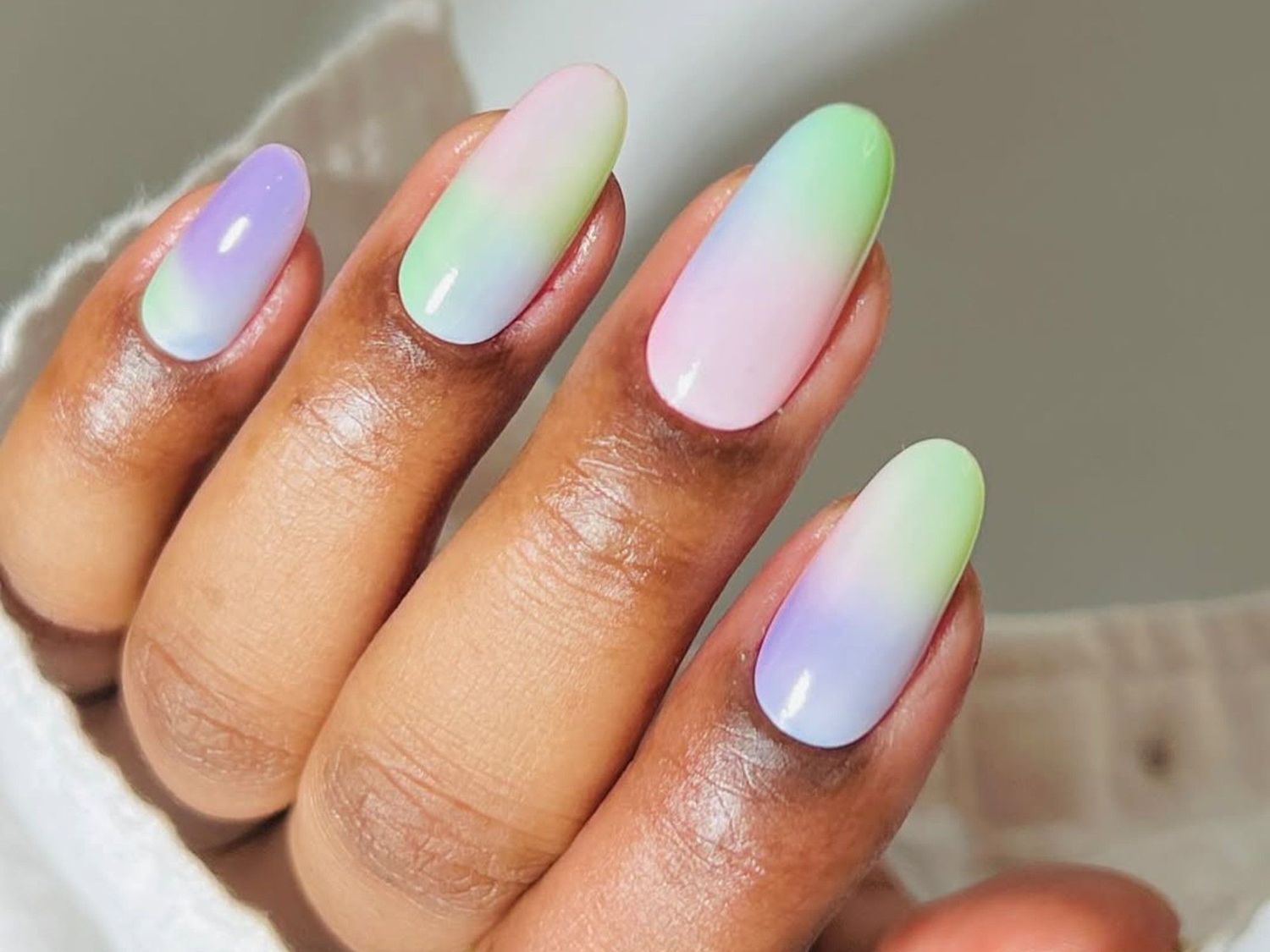 23 Simple Easter Nail Ideas for a Modern Springtime Mani