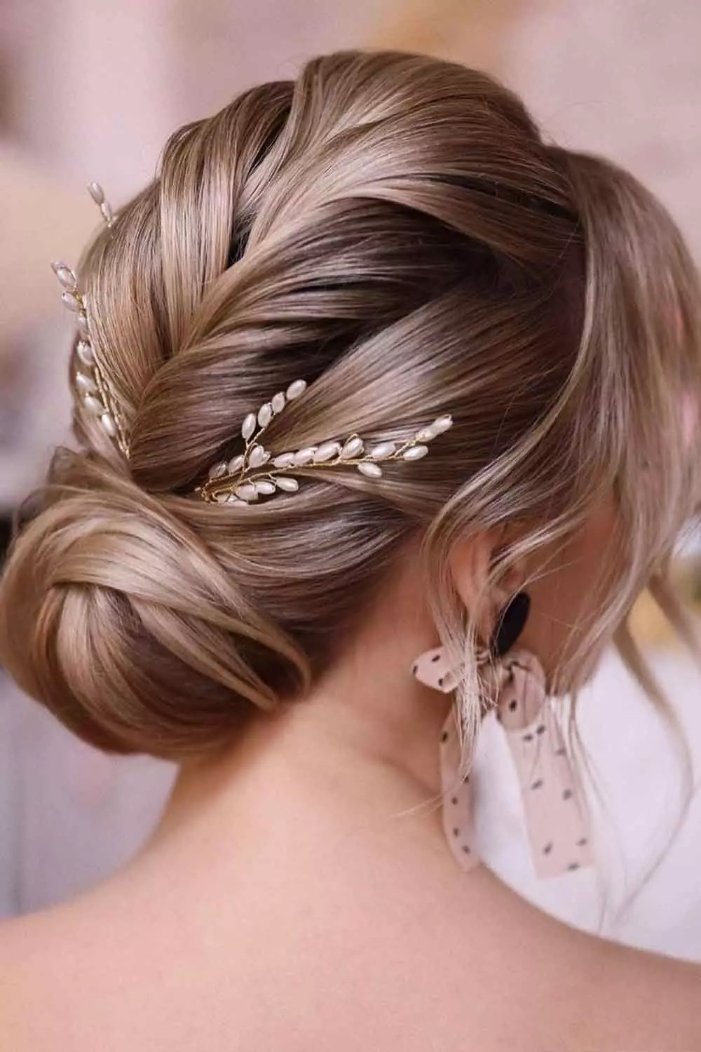 Prom Hairstyles For Medium Length Hair