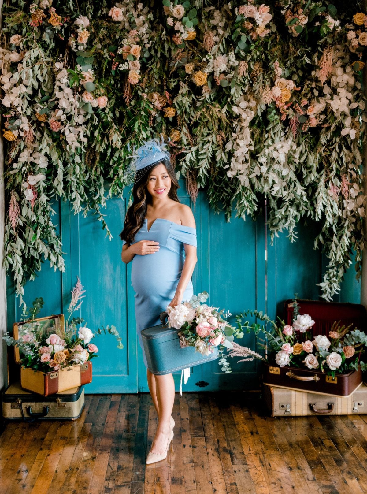 Light Blue Off-Shoulder Jersey Dress with Themed Accessories Light Blue Off-Shoulder Jersey Dress with Themed Accessories — Summer Baby Shower Outfits 2027