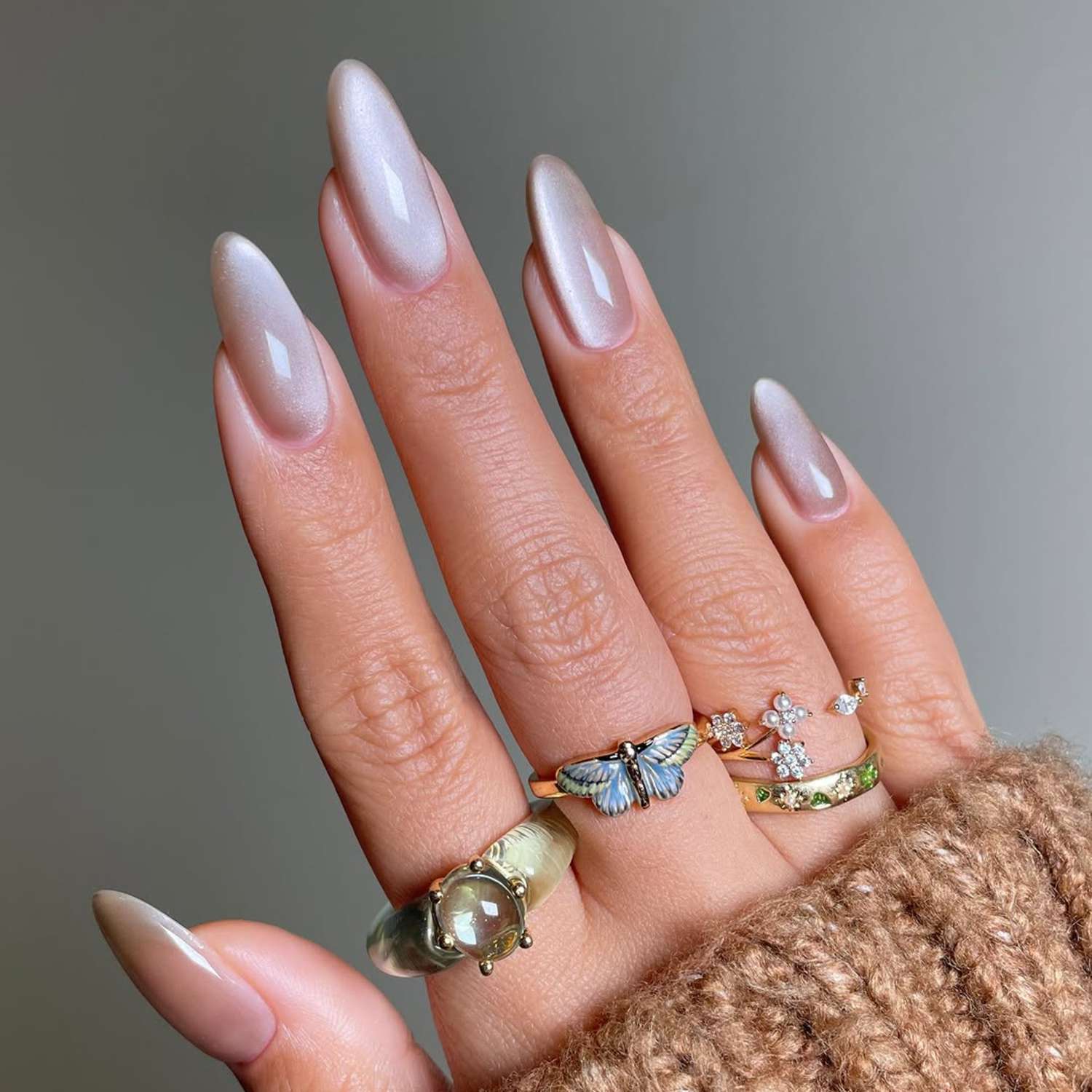 Sheer Nude Pearlescent Cat-Eye Nails — Nail Colors 2027