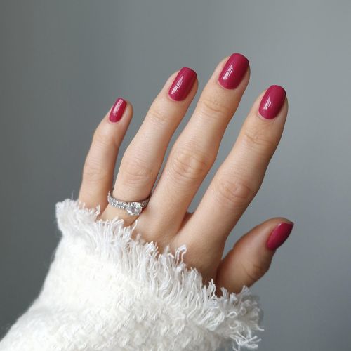 Short Oval Deep Pink with Blue Undertones Short Oval Deep Pink with Blue Undertones — Pink and Red Nails 2027