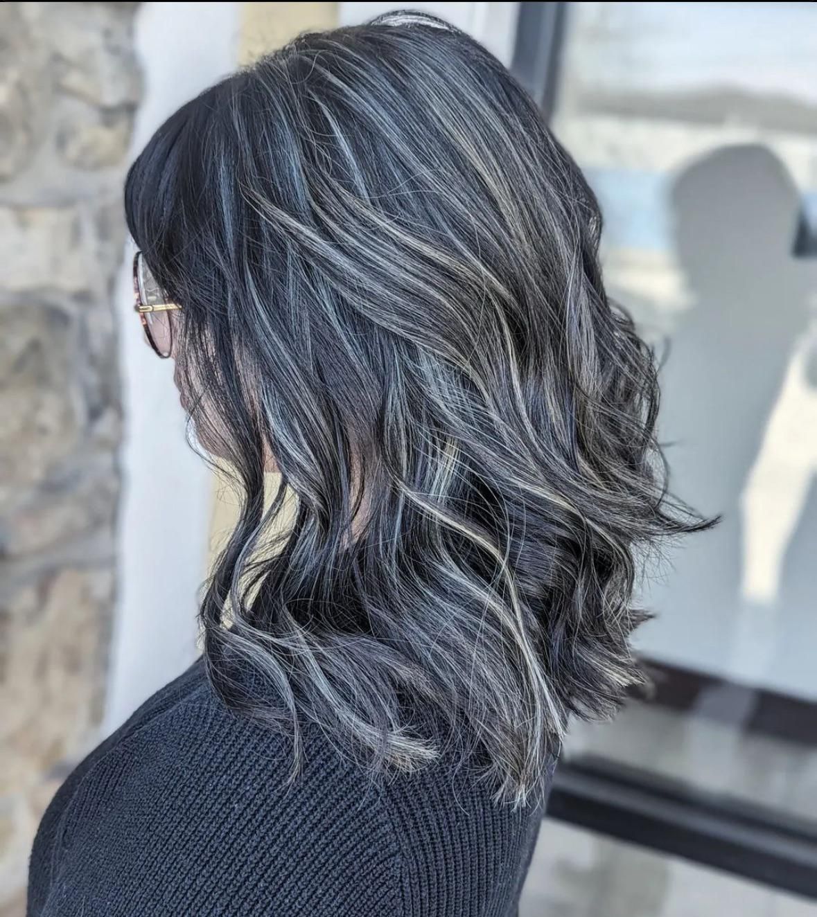 Shoulder Bob With Dark Gray & Silver — Transitioning to Gray Hair 2027