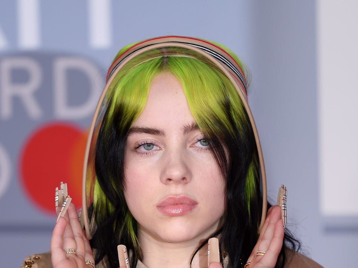 Short Visual Idea — Green and Blonde Hair 2027