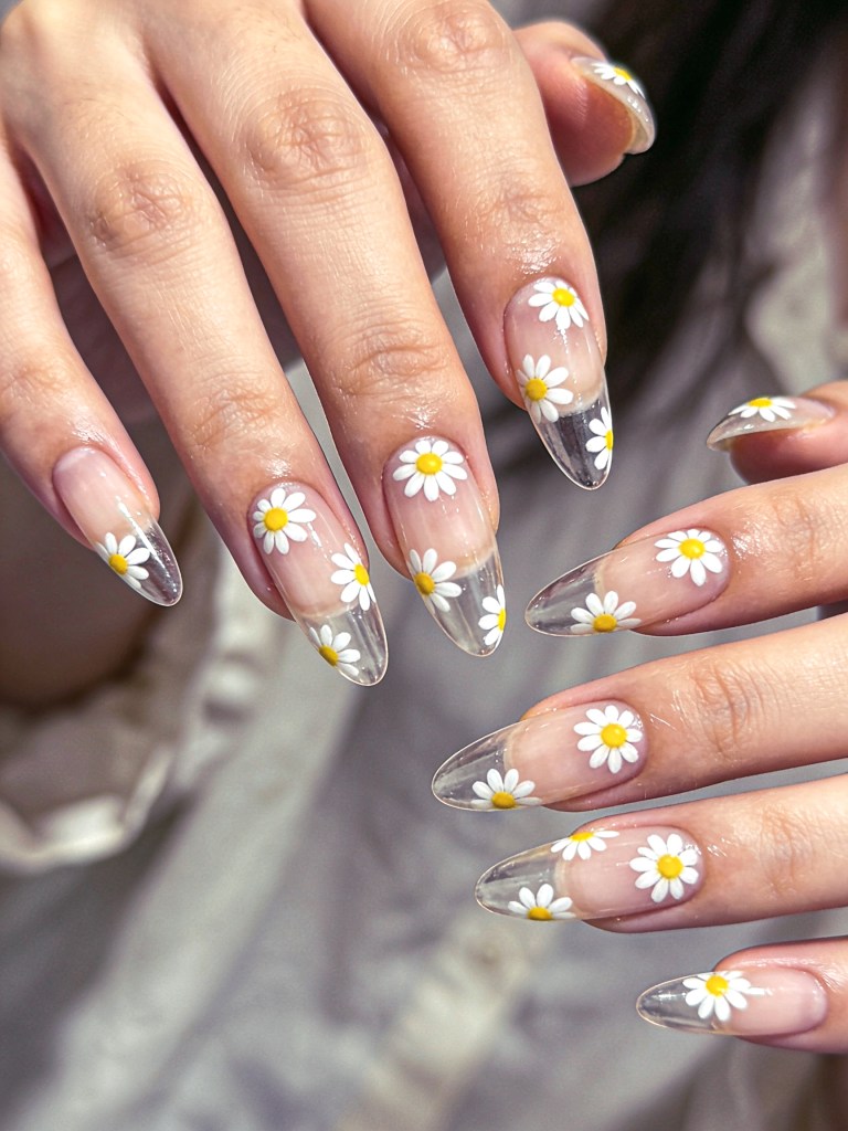 Long Stiletto Nails With Clear Daisy Tips Long Stiletto Nails With Clear Daisy Tips — Flower Nails 2027