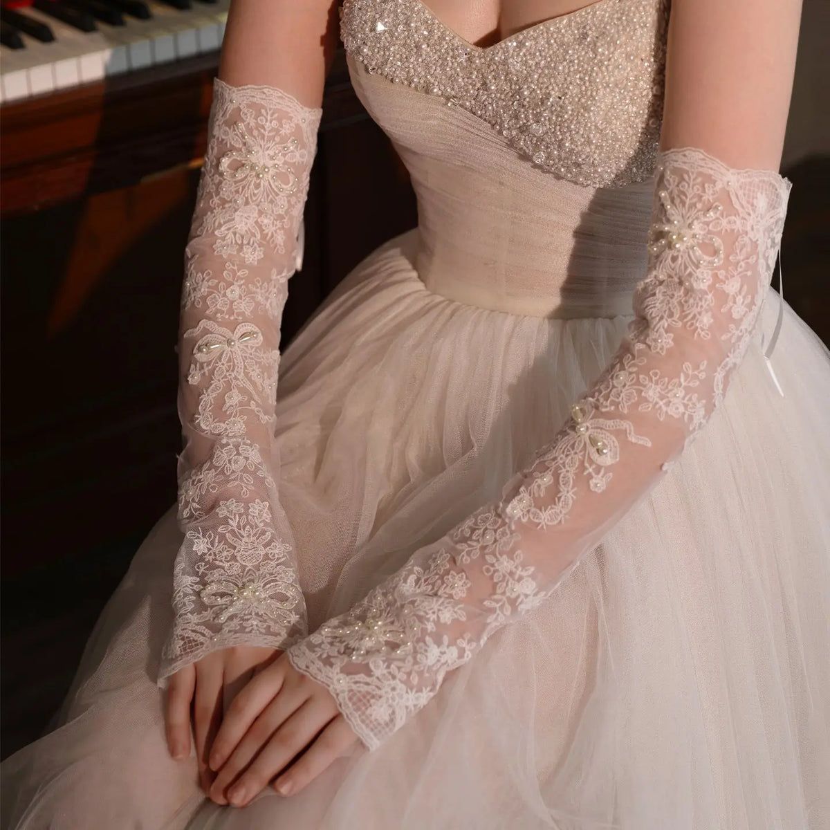 Lace Tulle Pearls Beads Outfit Idea — Wedding Gloves Outfits 2027