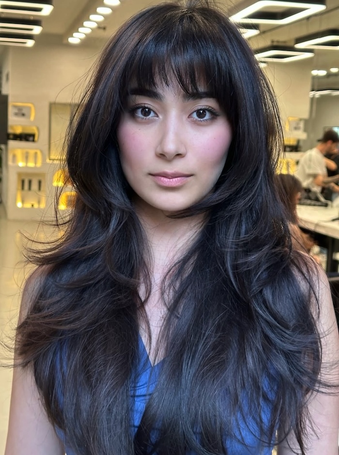 Butterfly Cut With Dark Brown Bangs — Bangs 2027 for Oval Face