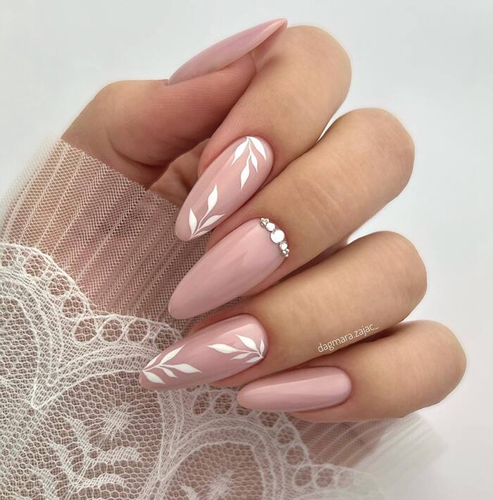 Dusty Rose White Leaf Art Dusty Rose White Leaf Art — Simple Wedding Nails 2027