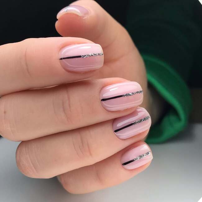 Dual Stripe Short Square Nails Dual Stripe Short Square Nails — Nails 2027 for Short Fingers