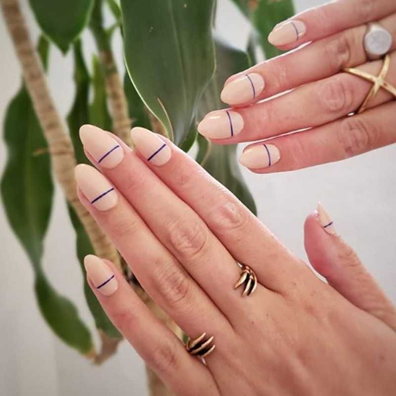 Nude with Dark Blue Minimal Lines Nude with Dark Blue Minimal Lines — Line Art Nails 2027
