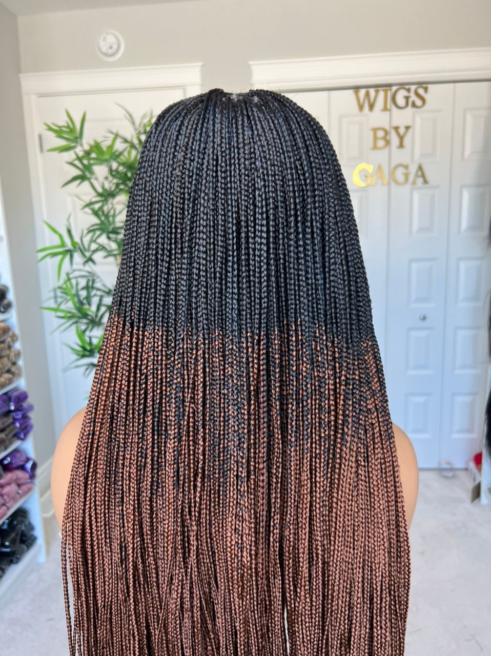 Mid-Back Fine Black to Brown Ombre Box Braids — Ombre Knotless Braids 2027