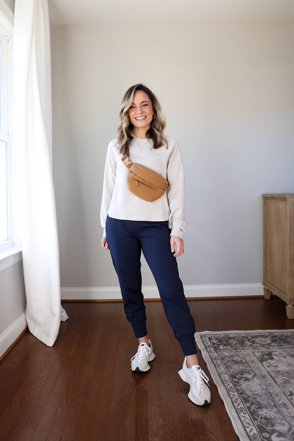 Neutral Sweatshirt and Joggers for Ultimate Comfort Neutral Sweatshirt and Joggers for Ultimate Comfort — Casual Outfits 2027