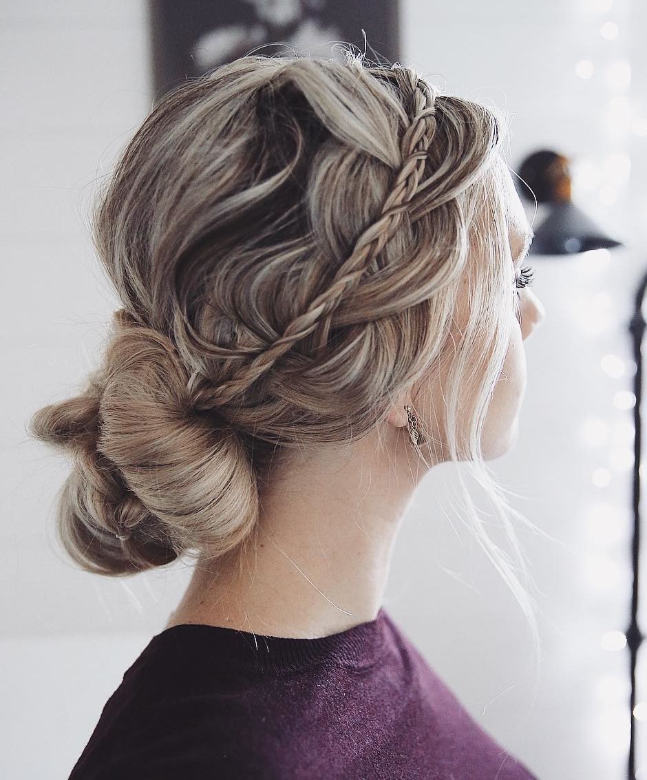 Collarbone Length Visual Idea — Knotted Bun Hairstyles 2027