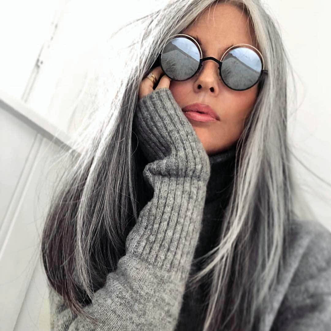 Thick Wavy Hair With Gray White Balayage Thick Wavy Hair With Gray White Balayage — Balayage on Gray Hair 2027