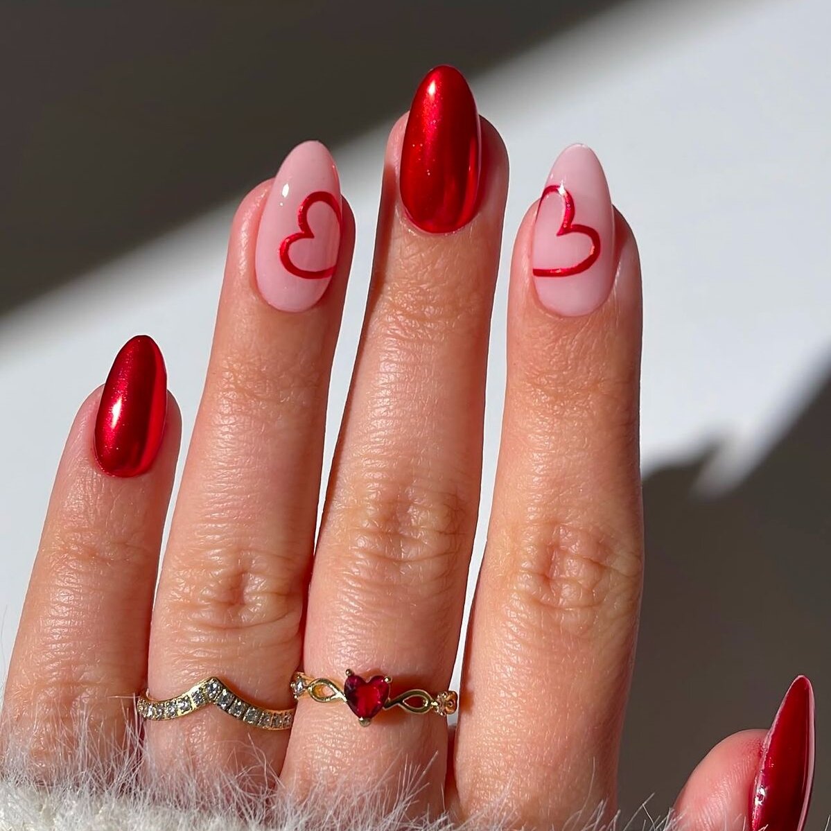 Light Pink Base with Metallic Red Hearts Light Pink Base with Metallic Red Hearts — Pink and Red Nails 2027