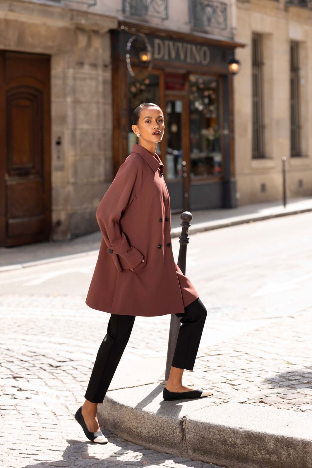 Brown Trench Coat with Button-Down and Backpack for Daytime Brown Trench Coat with Button-Down and Backpack for Daytime — Brown Coat Outfits 2027