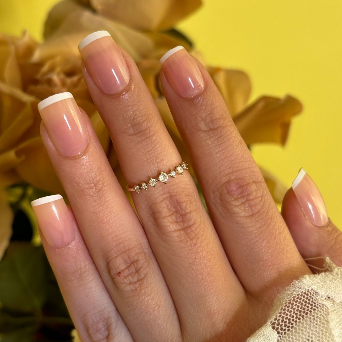 Visual Idea Visual Idea — French Tip Nails 2027 for Short Fingers