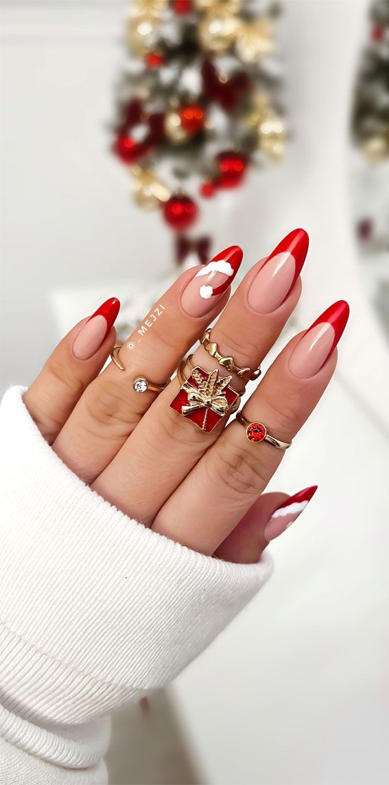 Glossy Visual Idea Glossy Visual Idea — Santa Nails 2026