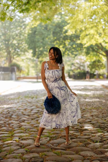Casual Photoshoot Outfit Idea Casual Photoshoot Outfit Idea — Summer Photoshoot Outfits 2027