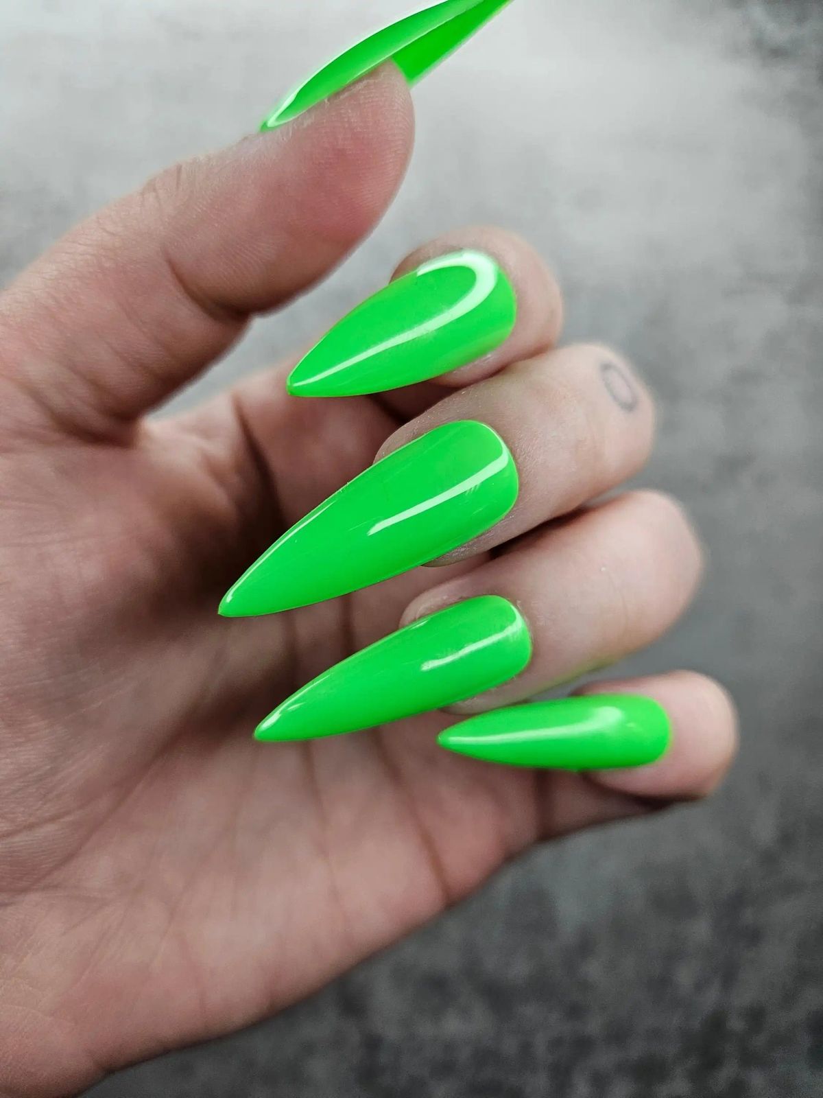 None Vibrant Neon Green Glossy Stilettos None Vibrant Neon Green Glossy Stilettos — Neon Stiletto Nails 2027