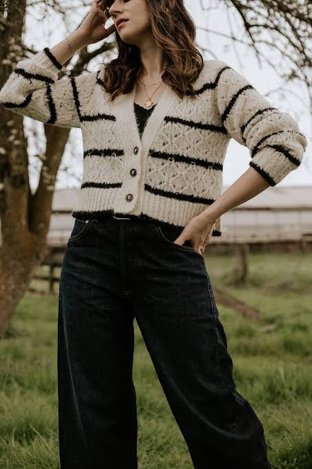 Cream and Black Striped Cropped Cardigan with Wide-Leg Jeans Cream and Black Striped Cropped Cardigan with Wide-Leg Jeans — Fall Cardigan Outfits 2026
