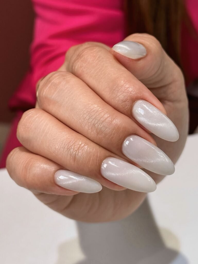 Milky White Subtle Shimmer Medium Almond Milky White Subtle Shimmer Medium Almond — Milky Nails 2027