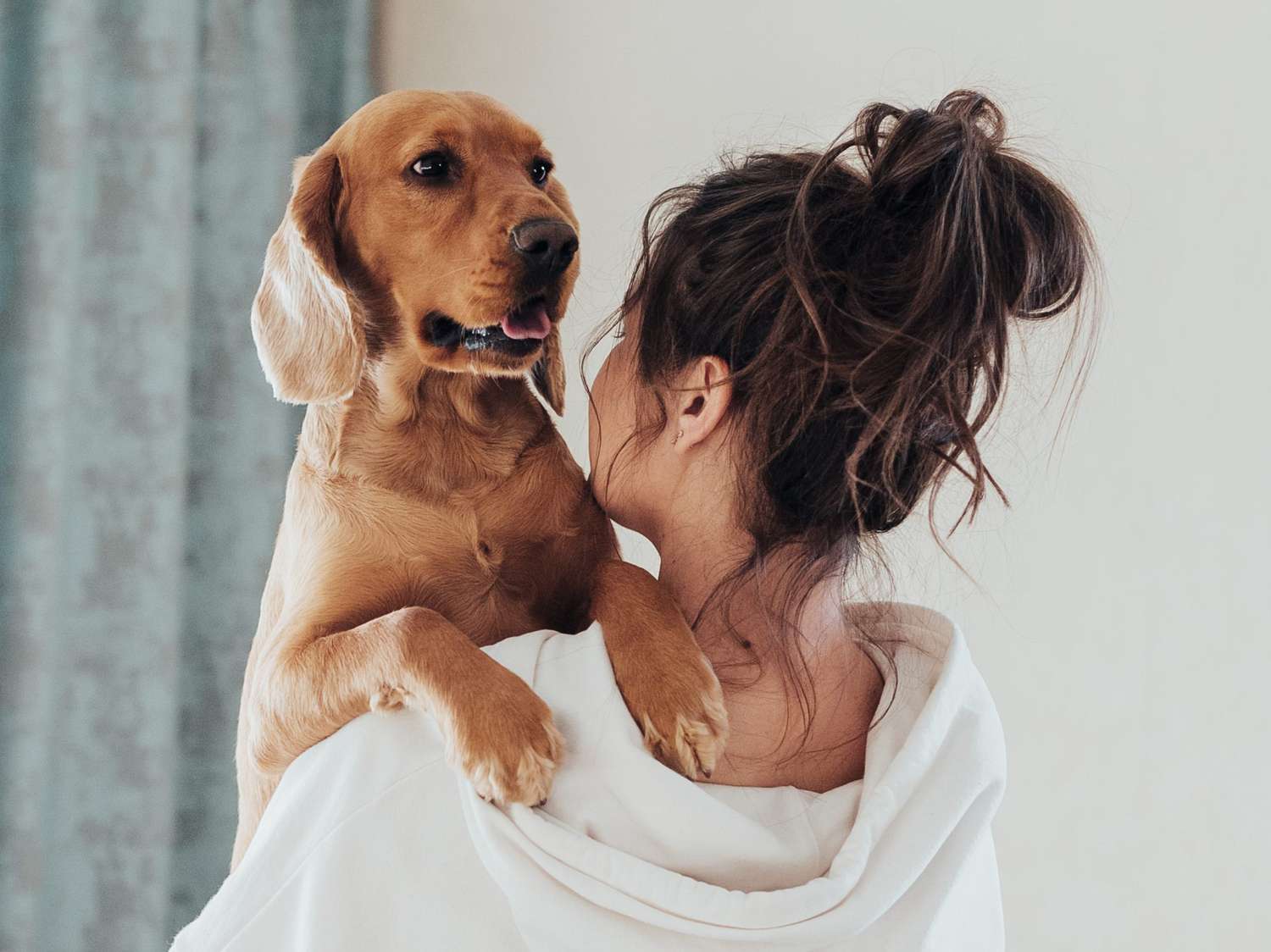 Mid-Back Dark Brown Effortless Messy Bun Mid-Back Dark Brown Effortless Messy Bun — Second Day Hairstyles 2027