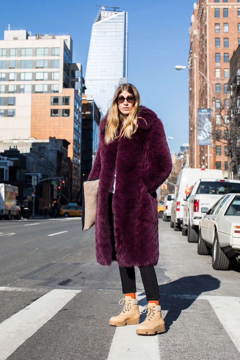 Deep Purple Faux Fur Coat for Dramatic Winter Style Deep Purple Faux Fur Coat for Dramatic Winter Style — Winter Colorful Outfits 2027