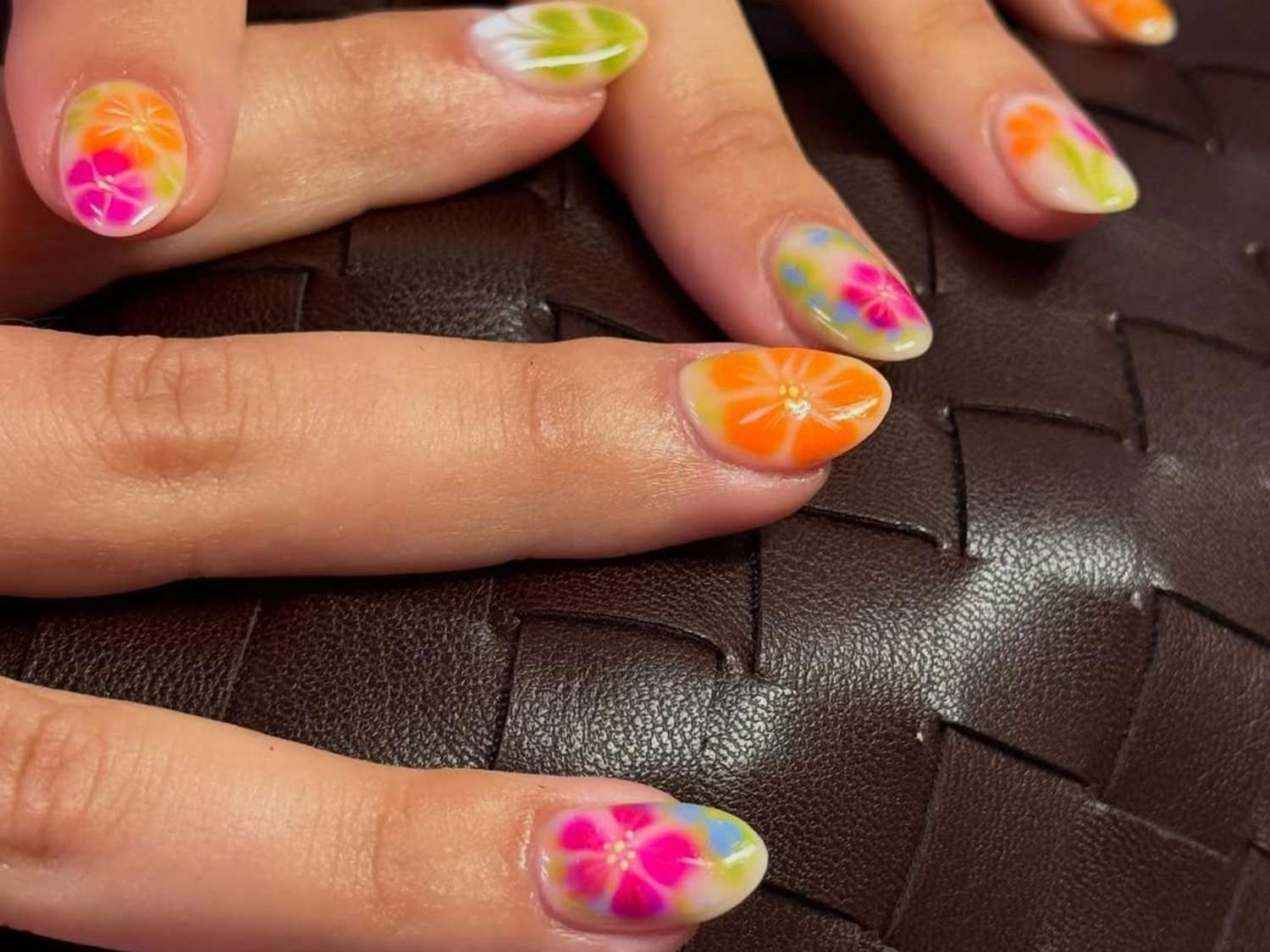Neon Abstract Floral Short Ovals Neon Abstract Floral Short Ovals — Nails 2027 for Short Nail Beds