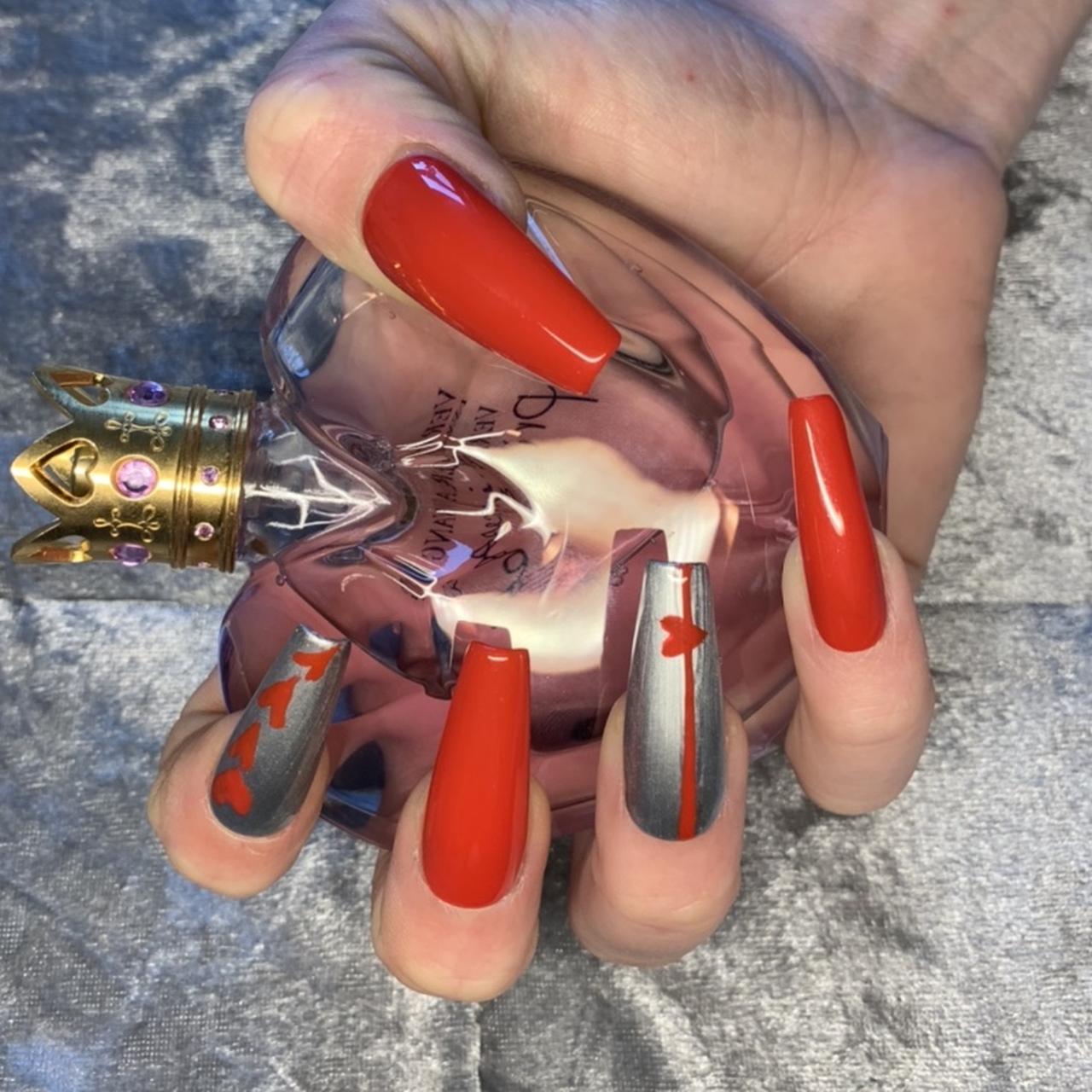 Metallic Grey Red Stripe Heart Coffin Nails Metallic Grey Red Stripe Heart Coffin Nails — Valentines Coffin Nails 2027