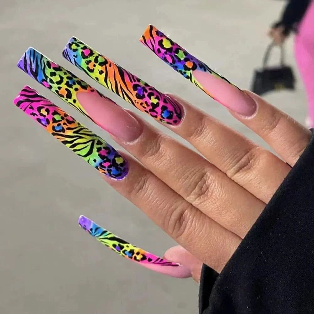 One Hand Close-Up Visual Idea One Hand Close-Up Visual Idea — Neon Acrylic Nails 2027