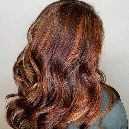 Collarbone Warm Red Undertones — Chestnut Red Hair 2027