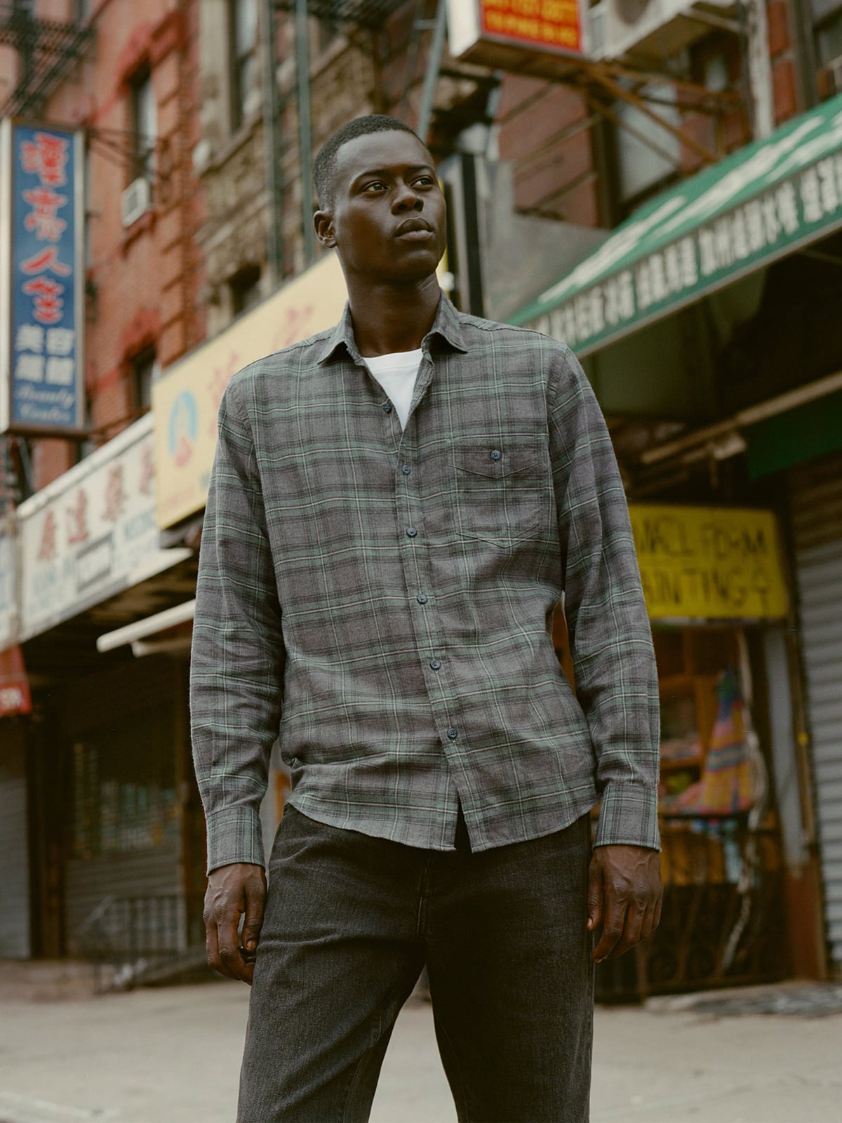 Charcoal Plaid Flannel Shirt: Relaxed Casual Layering Charcoal Plaid Flannel Shirt: Relaxed Casual Layering — Charcoal Outfits 2027