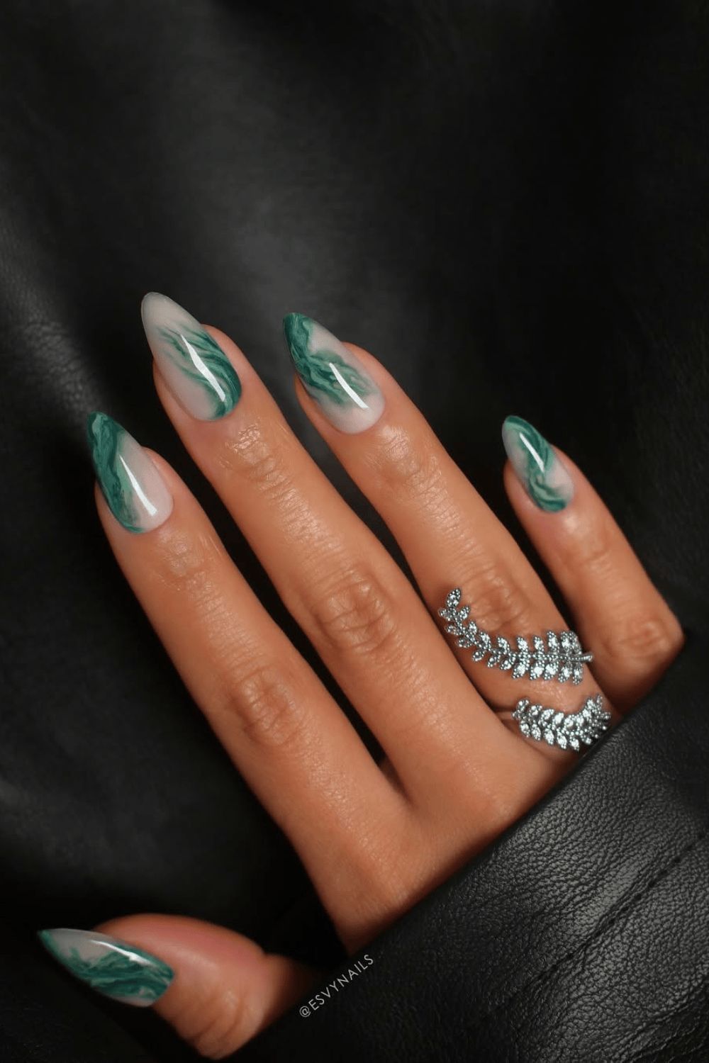 Elegant Marbled Emerald Stilettos Elegant Marbled Emerald Stilettos — Emerald Prom Nails 2027