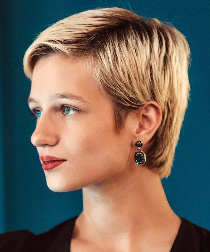Ear Sleek Ash Blonde Pixie Ear Sleek Ash Blonde Pixie — Two Tone Pixie 2027