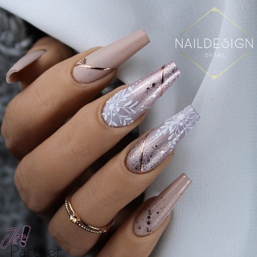 Pale Pink Snowflake Rose Gold Foil Nails Pale Pink Snowflake Rose Gold Foil Nails — Winter Coffin Nails 2027